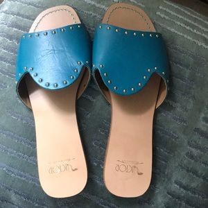 “Victor”summer slides